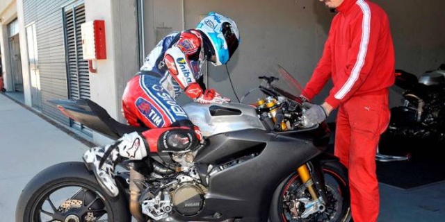 Superbike - Le point sur ce qui se prépare pour 2013. 3909_a10