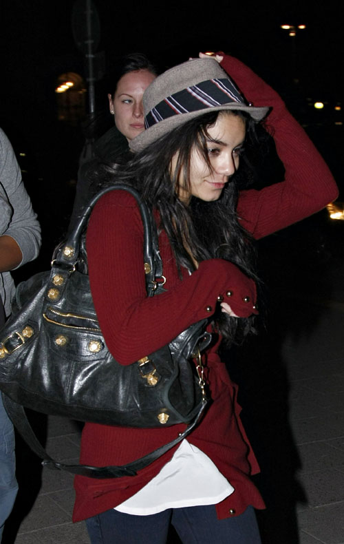 Vanessa Hudgens Resimleri Vaness11