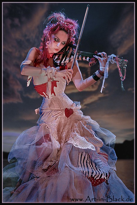 [ Gothic / Electro ] Emilie Autumn 19769510