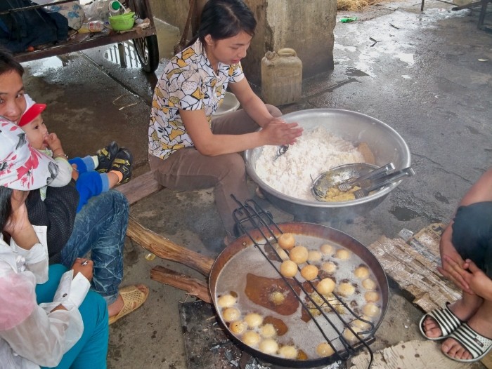 Vietnam 2012: "Ten toi la Momi" Resiz271