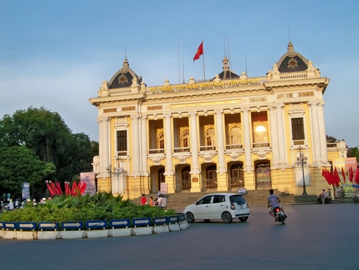 Vietnam 2012: "Ten toi la Momi" Resize87