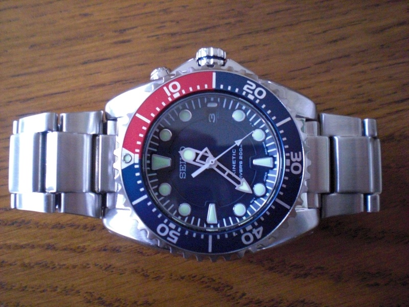 Premier pas sur le forum et seiko diver Cimg9911