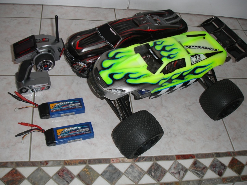 {Rafal02} E-Revo Dsc04211