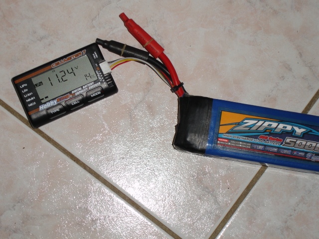 {Rafal02} E-Revo Dsc04223