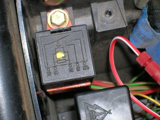 battery/electrical fault Fi_rel13