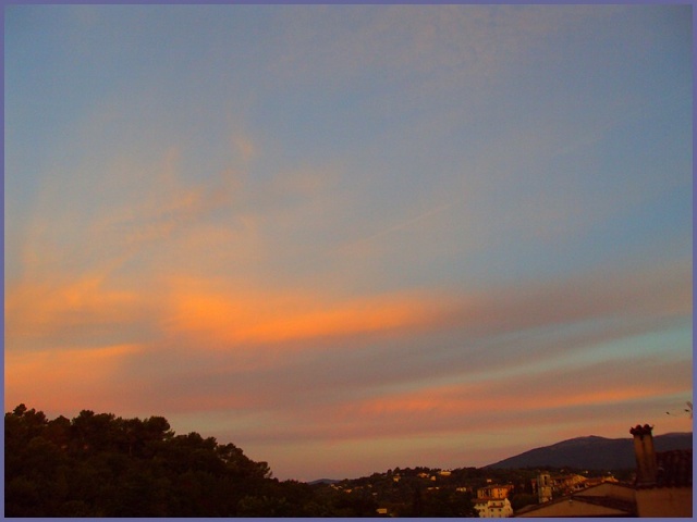 Le ciel va tomber sur notre tête ! - Page 13 Dans_m11