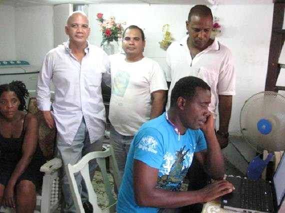NI ME CALLO, NI ME VOY *** JORGE LUIS GARCIA PEREZ "ANTUNEZ" Antune10