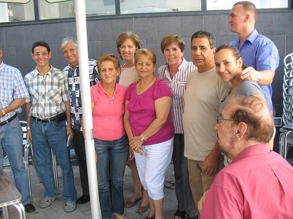 LOS PRESOS CUBANOS EN ESPANA RECIBEN A ARMANDO VALLADARES Grupod10