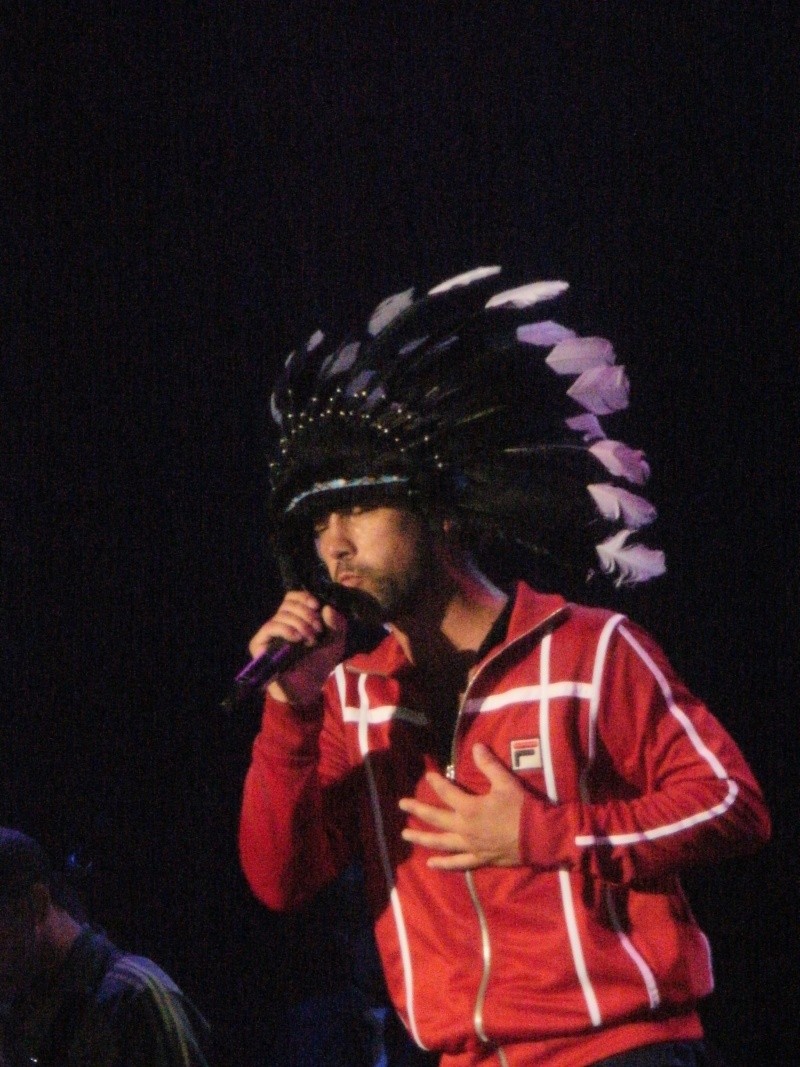 Jamiroquai à Nîmes le 21/07/2010 ? - Page 3 P7220010