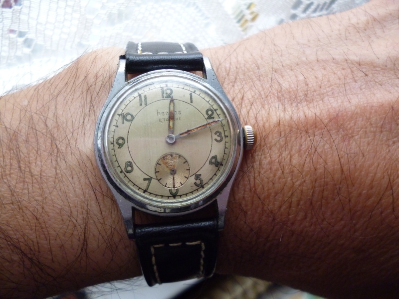  ( Montre échangée ) - " Petite " montre à échanger contre montre de même valeur, base 25 euros. ( Mécanique à remontage manuel ). Admin_15