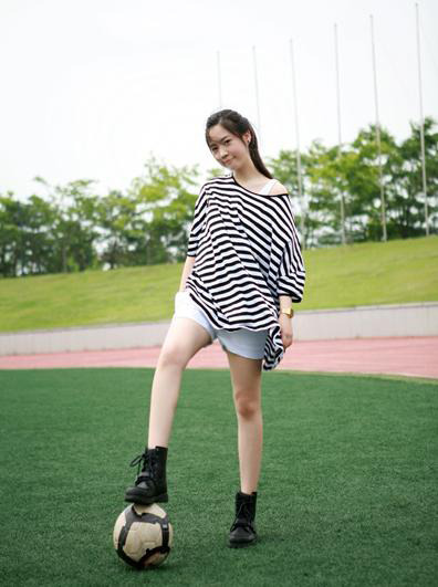 More photos of T-ara’s newest member: Ryu Hwa-Young Ryuhwa13
