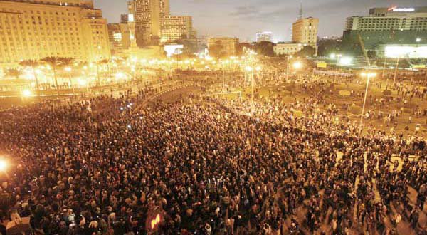 Manifestations hostiles au pouvoir en Egypte, inspirées de la Tunisie 16769210
