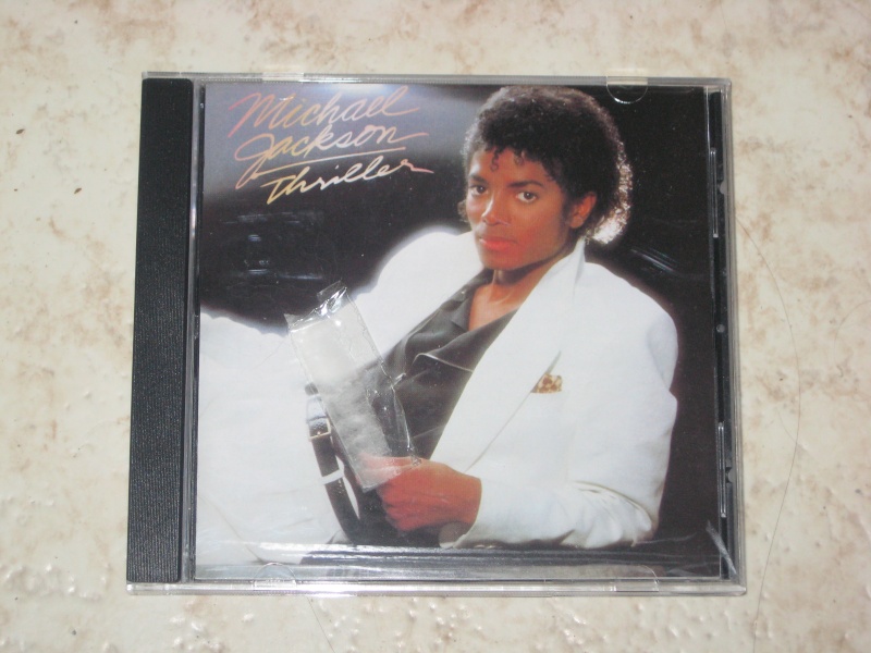 Thriller [Vinyl Classics]  Mj_15810