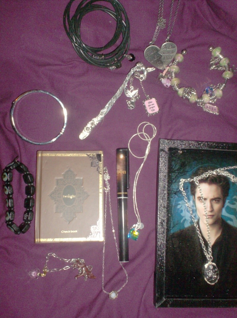 [Saga Twilight] Votre collection en photos - Page 9 820