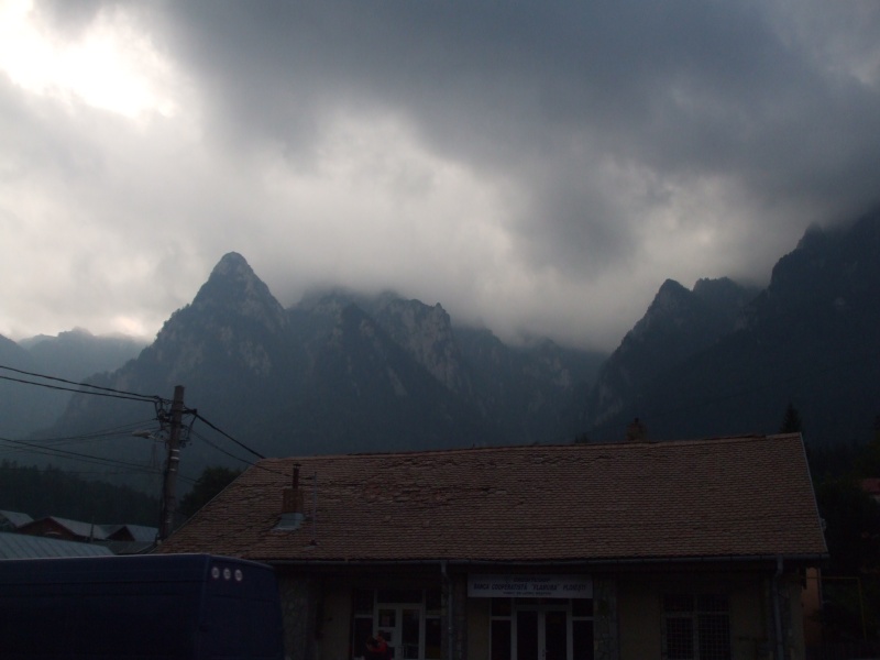  la ville Buşteni. Le massif Bucegi. Dscf9113