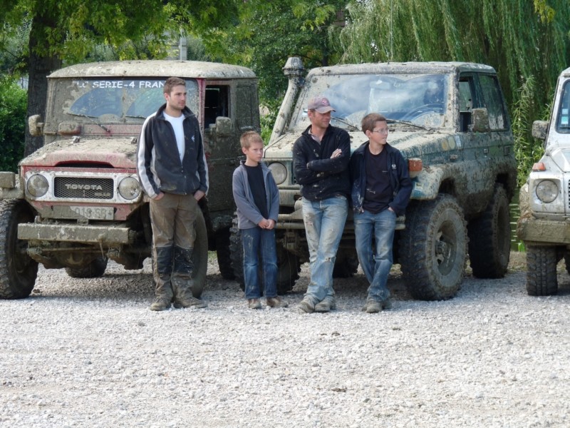 Sortie du Monster 4x4 Club les 25 & 26 août 2012 à Liffol-Le-Grand P1180722