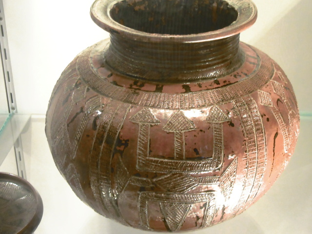  Ladi Kwali, Abuja Pottery, Nigeria  Img_1139