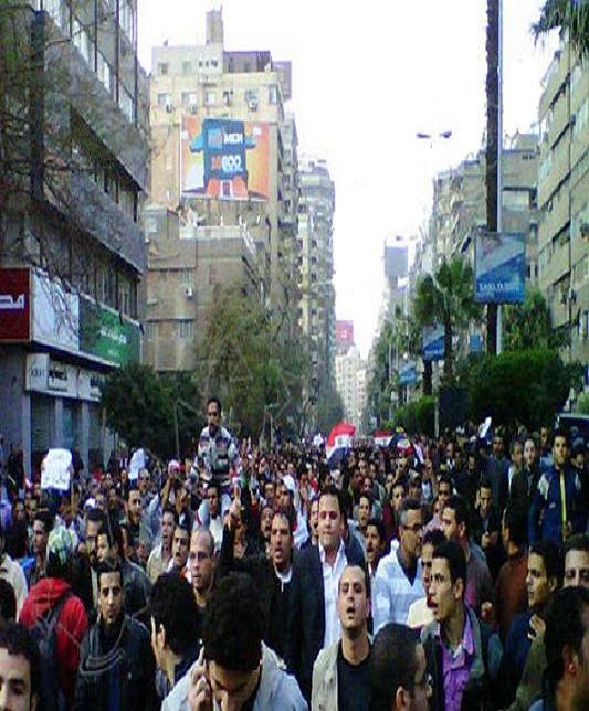 عمرو سلامة يتعافى وفنانون يدعون للتضامن مع معتصمي ميدان التحرير  Rageda14