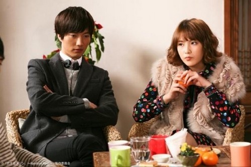 " RAINBOW ROSE " JKDrama avec Park Geonil (Supernova) et Kang Ji Young (KARA)   O0480012