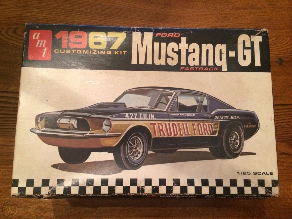 Modèle à coller de Mustang 1967 ou 1968 1967-f24
