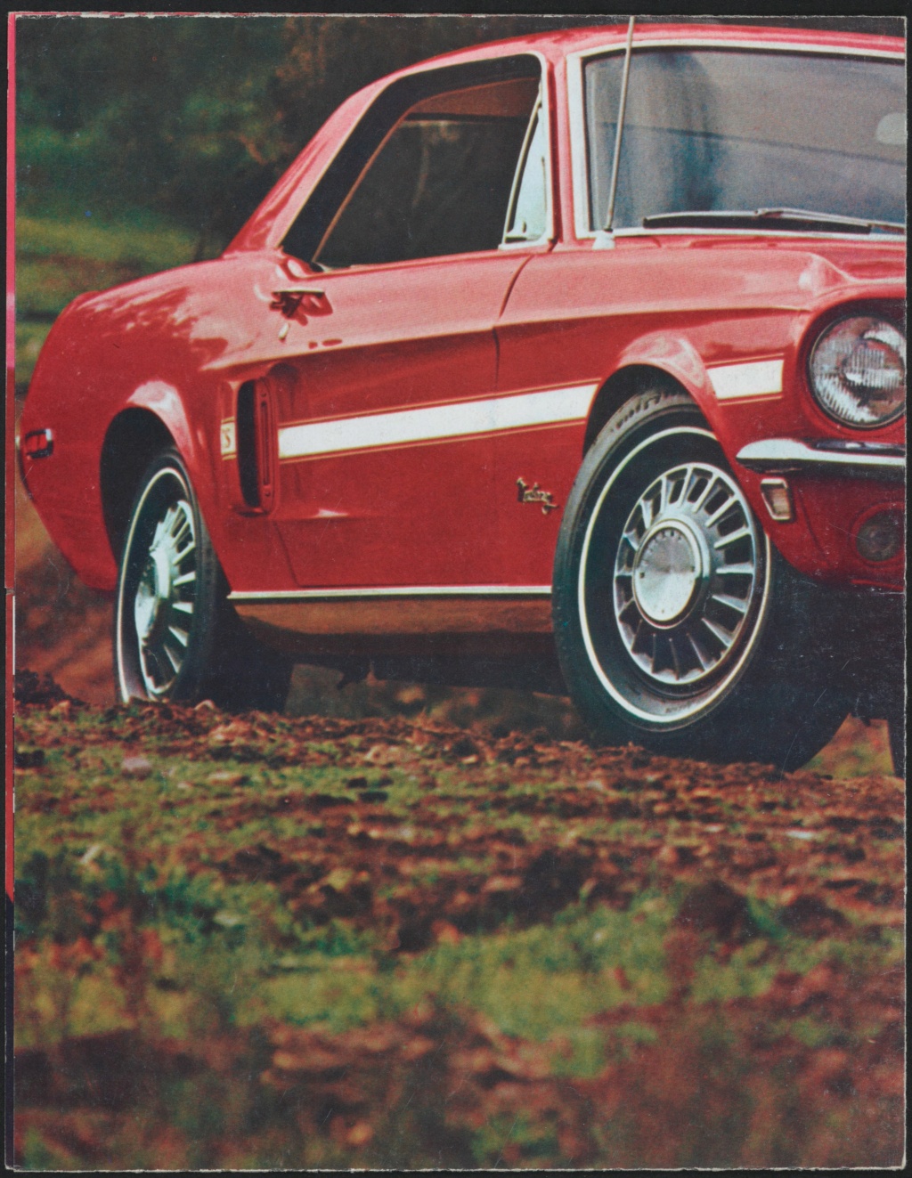 Brochure de vente Mustang GT/CS 1968 en anglais 1968_m18