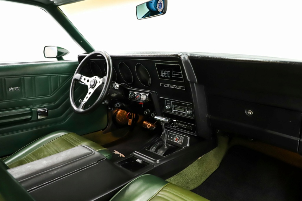 Photo détail: Cougar GT 1971 1971-m34