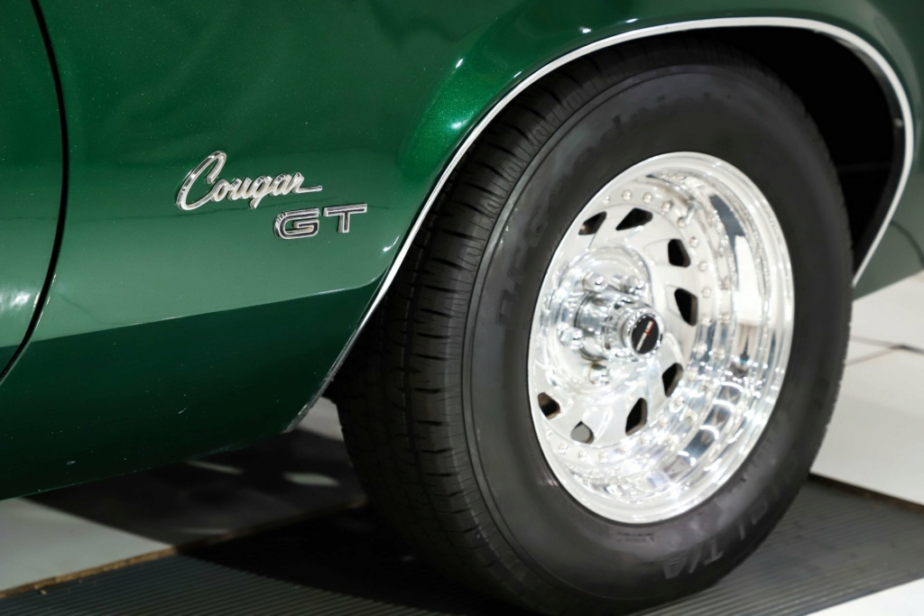 Photo détail: Cougar GT 1971 1971-m63