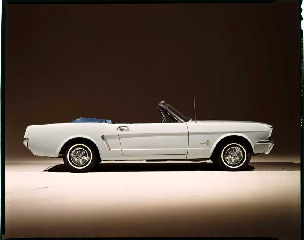 Photo de Mustang 1965 prise en 64/65 Acces111