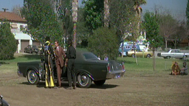 Mustang dans le film " Tremblement de terre (1975)"  Image241