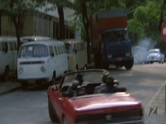 Mustang 1967 dans le film "Attention les dégâts" M10