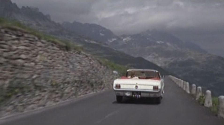 Mustang 1965 dans le film "James Bond Goldfinger" Nouve815