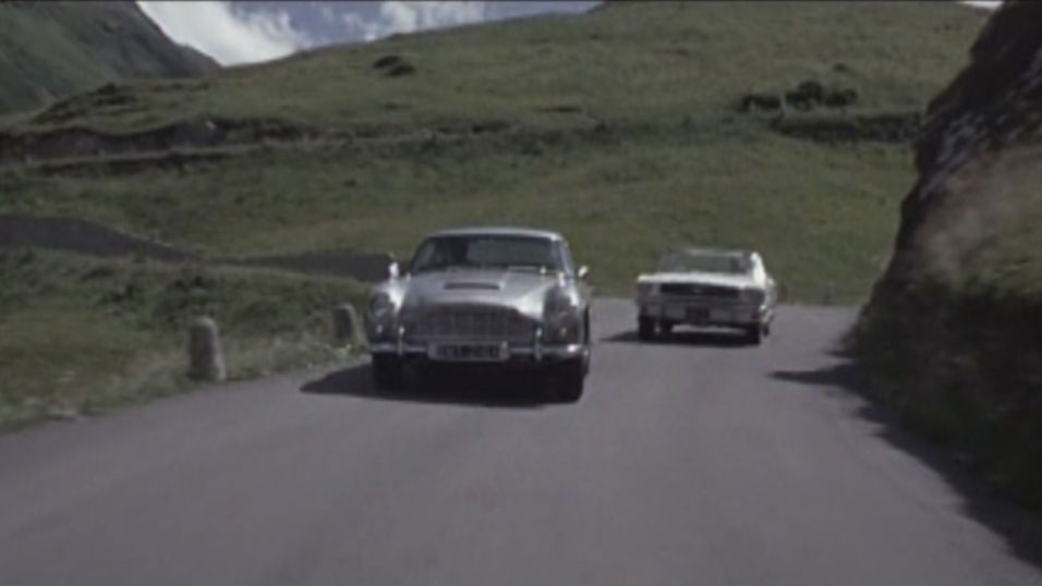 Mustang 1965 dans le film "James Bond Goldfinger" Nouve820