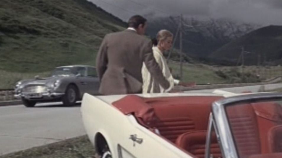 Mustang 1965 dans le film "James Bond Goldfinger" Nouve829