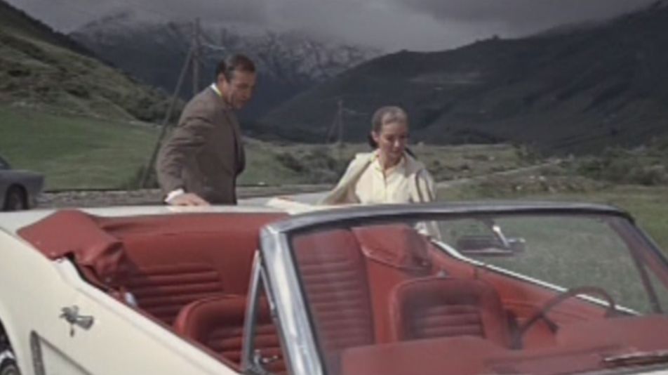 Mustang 1965 dans le film "James Bond Goldfinger" Nouve830