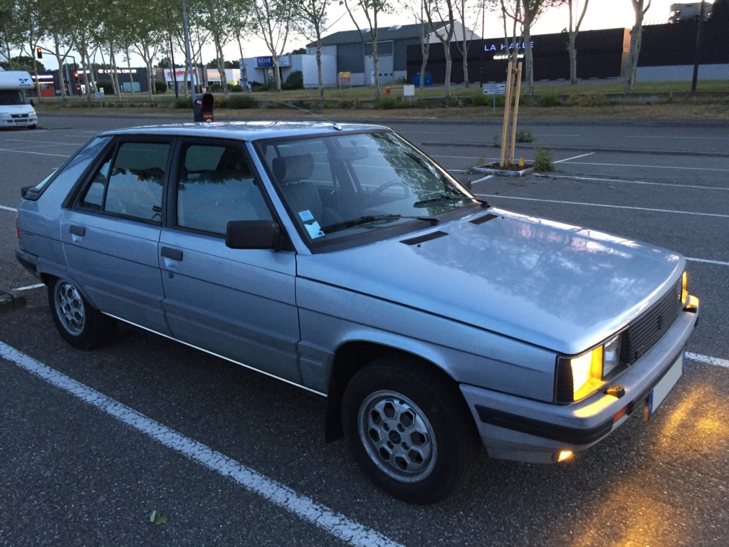 Renault 11 TSE Allemande bleu Baltique 490 Img_3810