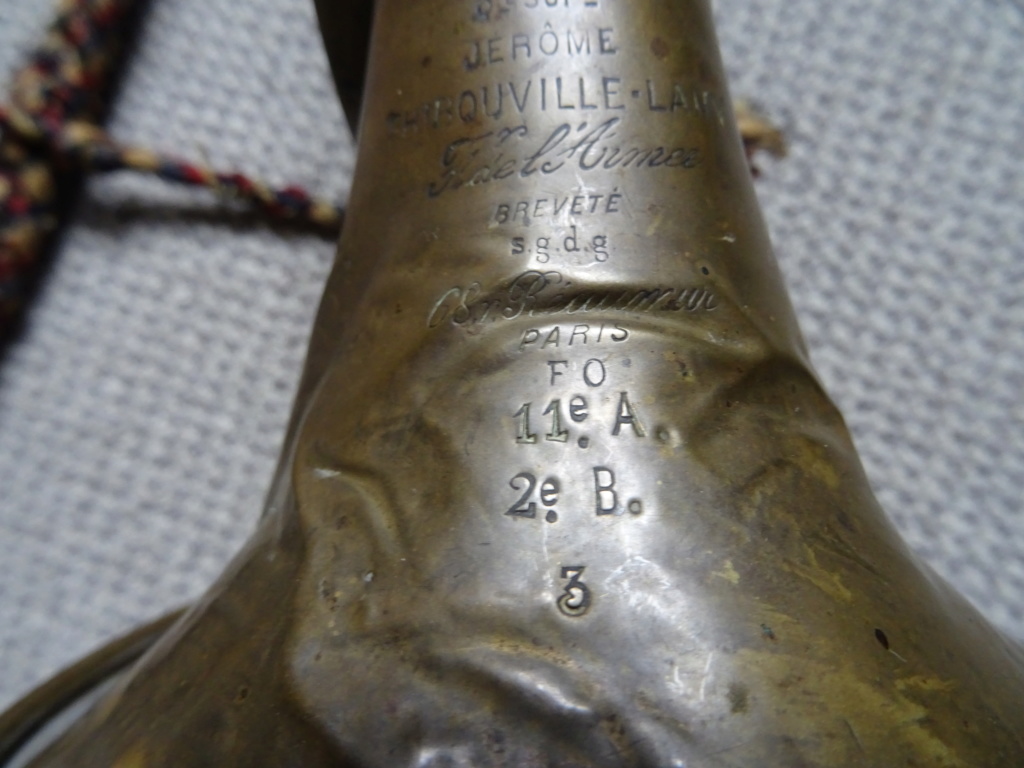 Les instruments de musique : caisses - tambours - clairons - trompettes - Page 3 Dsc01656