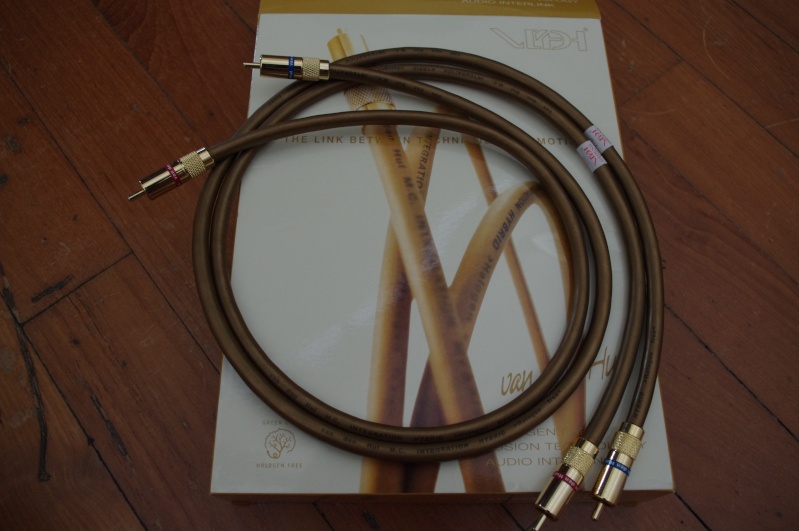 Used - Van den hul interconnect cable-(Sold) Imgp0813