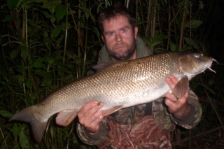 Summer Flood water Barbel Fishing J211