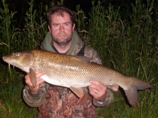 Summer Flood water Barbel Fishing J310