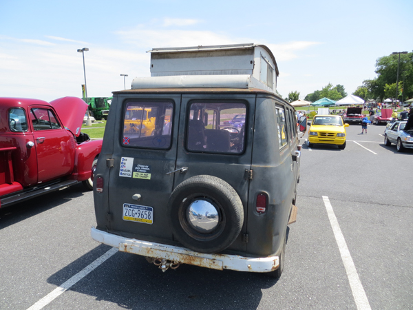 Spotted this '65 Chevy camper van at a car show... Chevy-11