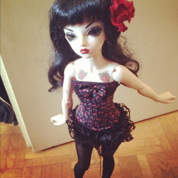  [Minifee Rheia] Place a Dita VonResin 40085010