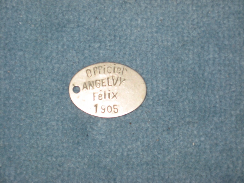 La plaque d'identité modèle 1881  Img_5163