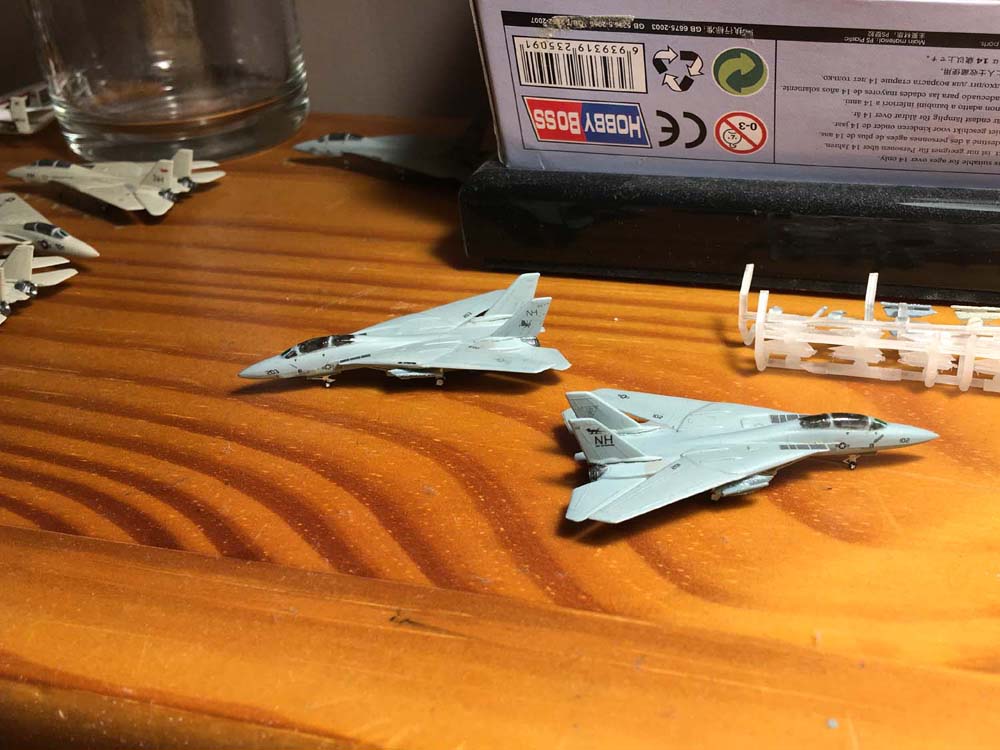 USS ENTERPRISE 1/350 UPGRADED! - Page 4 Enter106