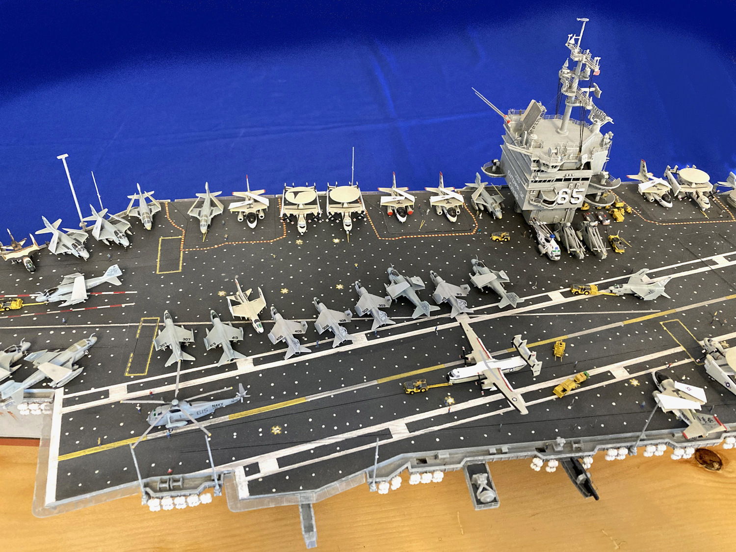 USS Enterprise "Big-E" CVN-65 [Tamiya 1/350°] Upgraded! Enter144