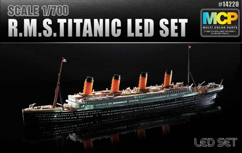 titanic kit - Quel kit RMS Titanic choisir ? J7lun710