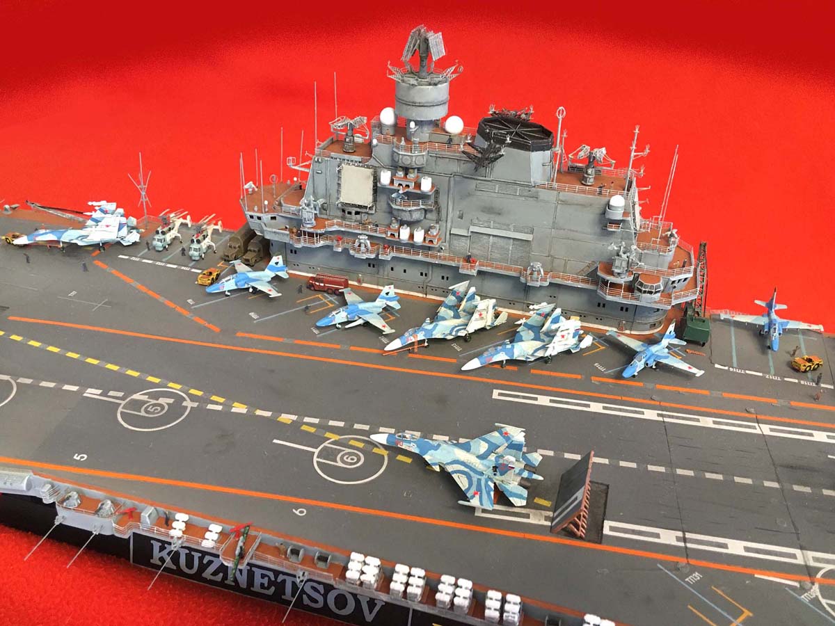 Admiral KUZNETSOV "UPGRADED" 1/350 Kuznet17