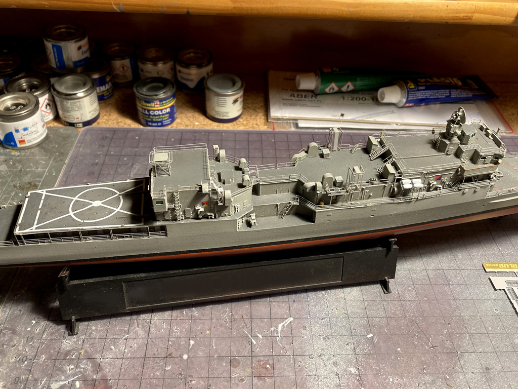 Frégate USS Paul classe KNOX [Orange Hobby 1/350°] de Dagornson Uss_pa45