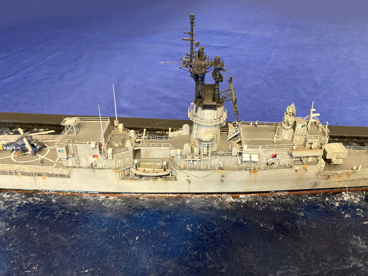 Dio : Frégate USS Paul classe KNOX [Orange Hobby 1/350°] de Dagornson Uss_pa87