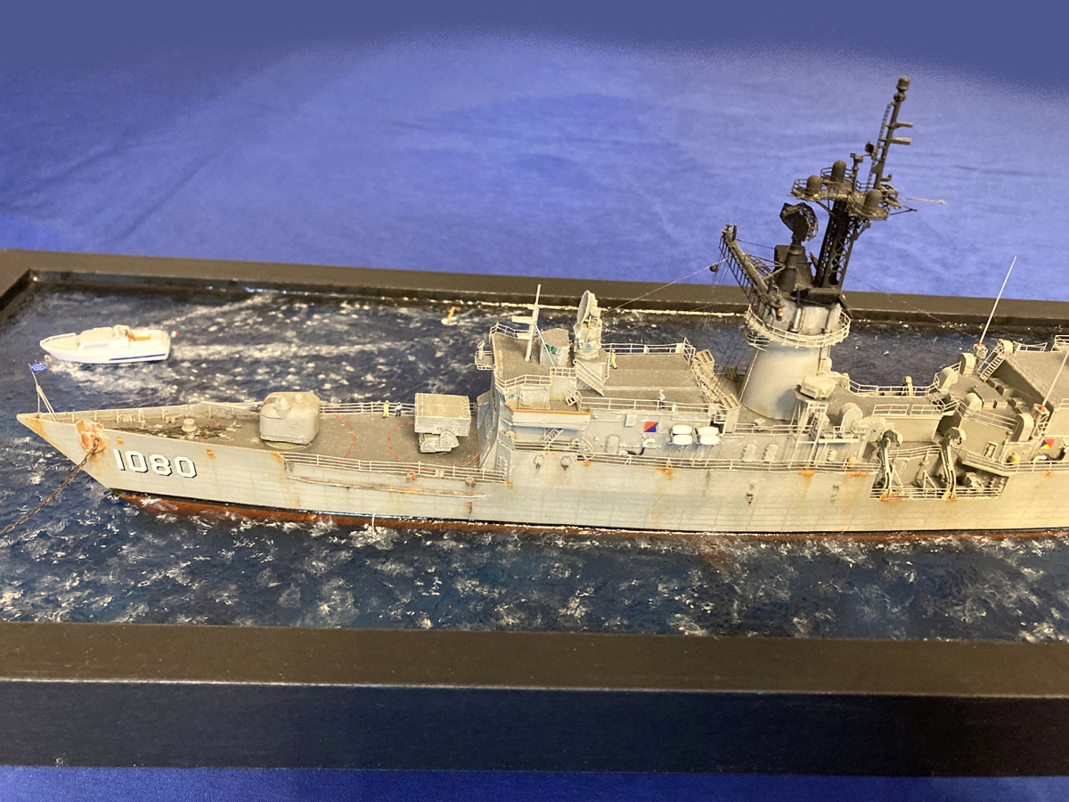 Dio : Frégate USS Paul classe KNOX [Orange Hobby 1/350°] de Dagornson Uss_pa93