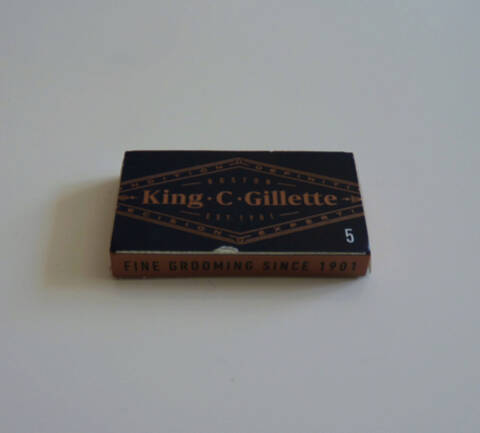 Lame King.C.Gillette